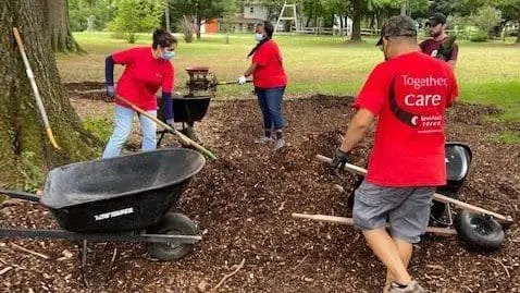 LexisNexis Cares Day 1